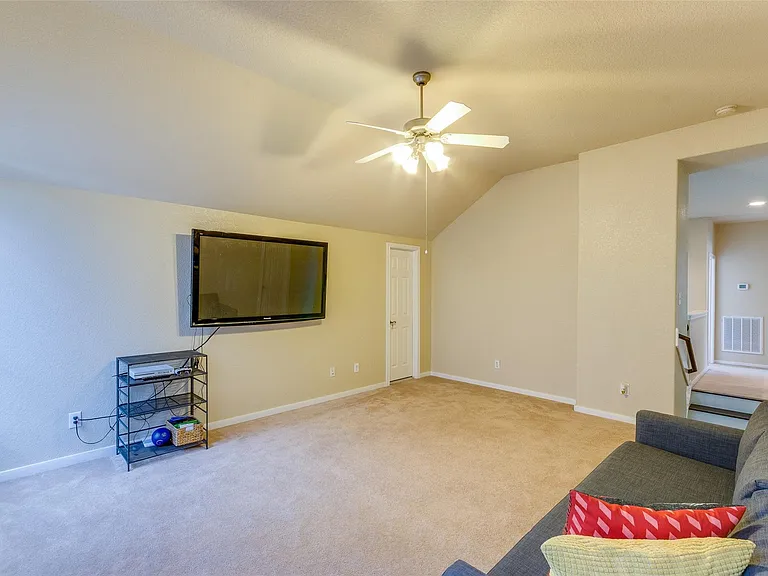 10 Caelin Ct — Photo 25