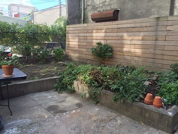 2nd image of 226 Leonard St #1