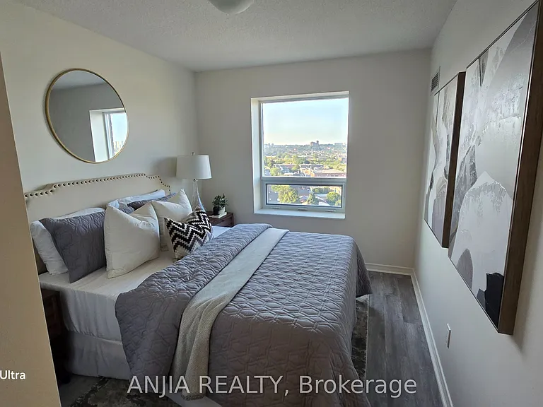 61 Heintzman St #1510 — Photo 8