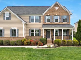 1924 White Mountain Dr, Chester, VA 23836