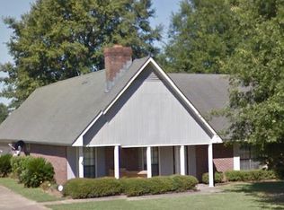 134 S Belzoni St, Isola, MS 38754