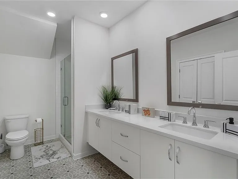 371 Pratt Dr SE #207 — Photo 23