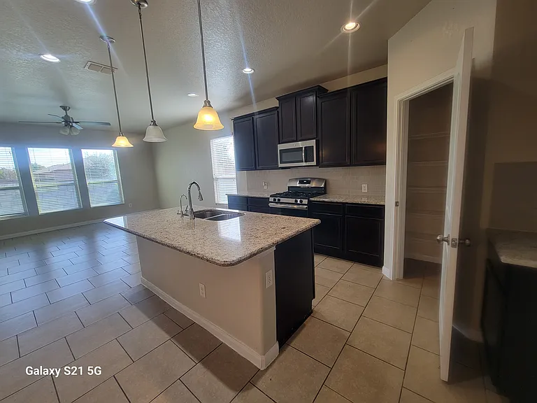 9602 Bricewood Oak — Photo 10