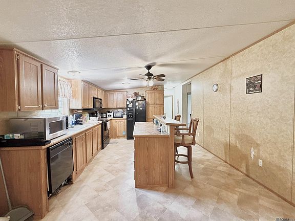 4th image of 9954 Cochise Dr