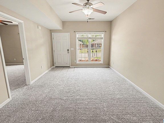 4th image of 176 Waterford Lake Dr