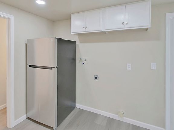 5th image of 1618 Viera Ave #A