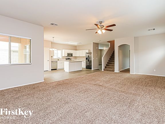 3rd image of 13297 E Marigold Ln