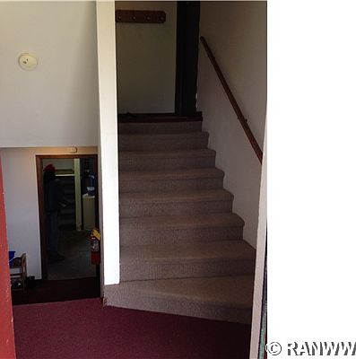 5th image of 3221 N Hall Drive