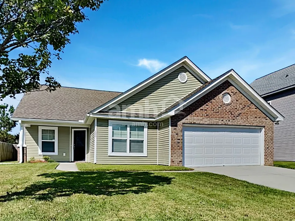 129 Charlesfort Way