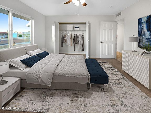 4th image of 9814 W HUTTON Drive