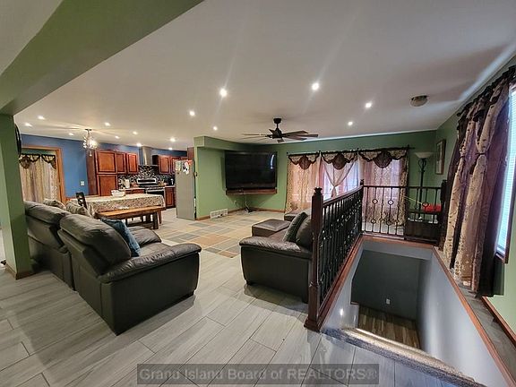 5th image of 4385 W Stolley Park Rd