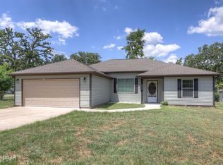 2615 Xenia St E, Joplin, MO 64801