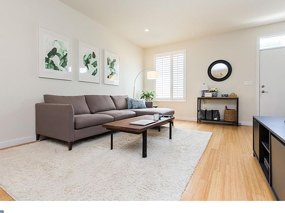 5th image of 2143 E Norris St
