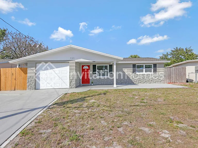 7321 Buchanan Dr — Photo 1