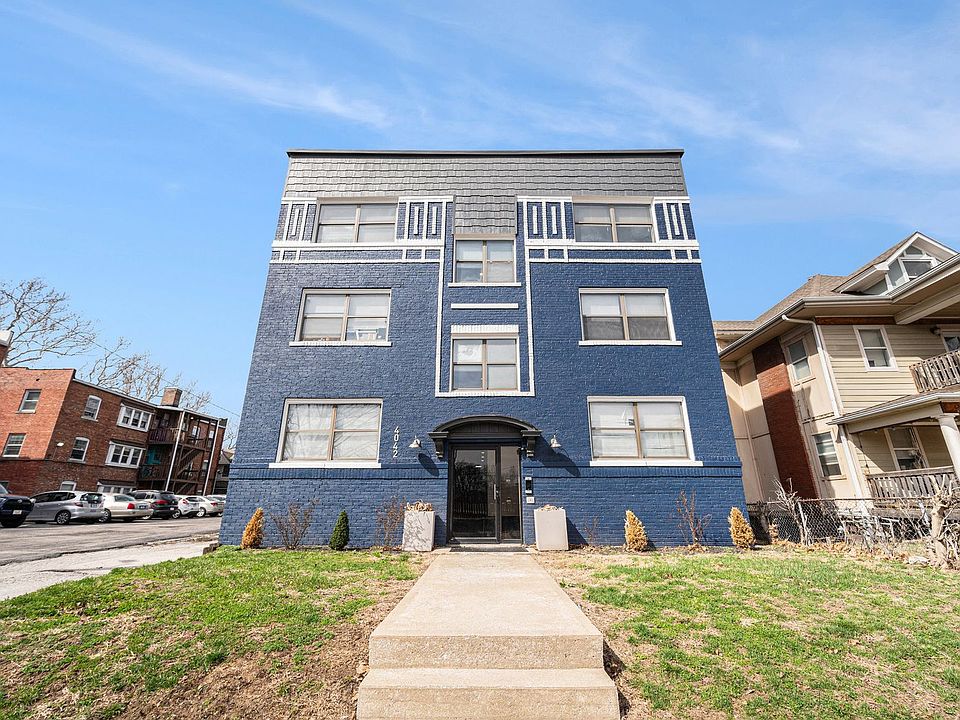 1st image of 4042 Harrison St APT 301