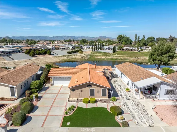 2892 Peach Tree St, Hemet, CA 92545