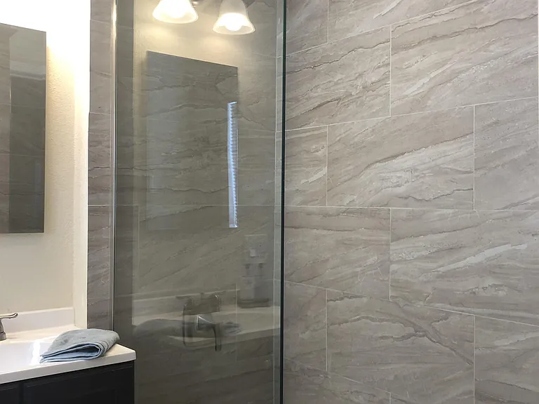 603 Devine St #1 — Photo 15