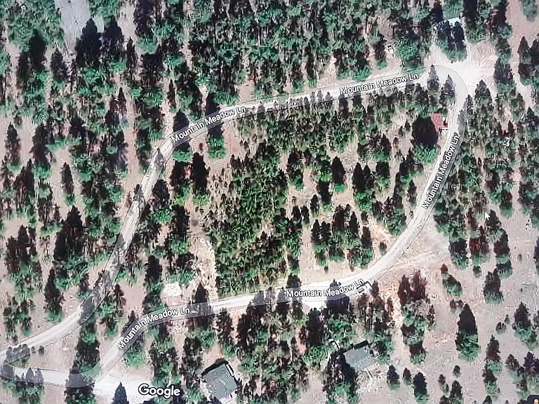Aerial of approximate 1/4 mile loop at end of the road.
