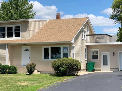 41W910 Burlington Rd, St Charles, IL, 60175