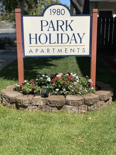 Park Holiday Apartments Photo 1