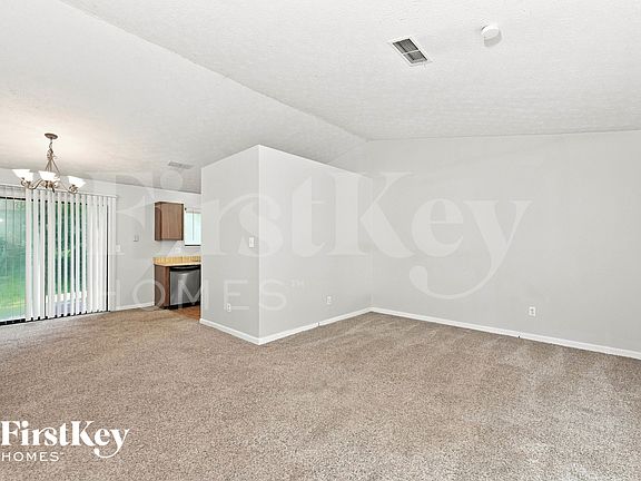 2nd image of 5102 Galbraith Cir