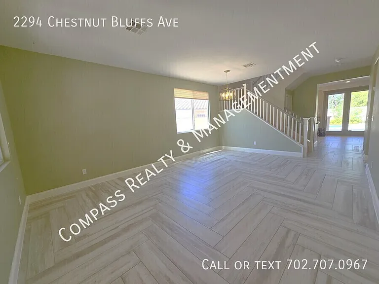 2294 Chestnut Bluffs Ave — Photo 9