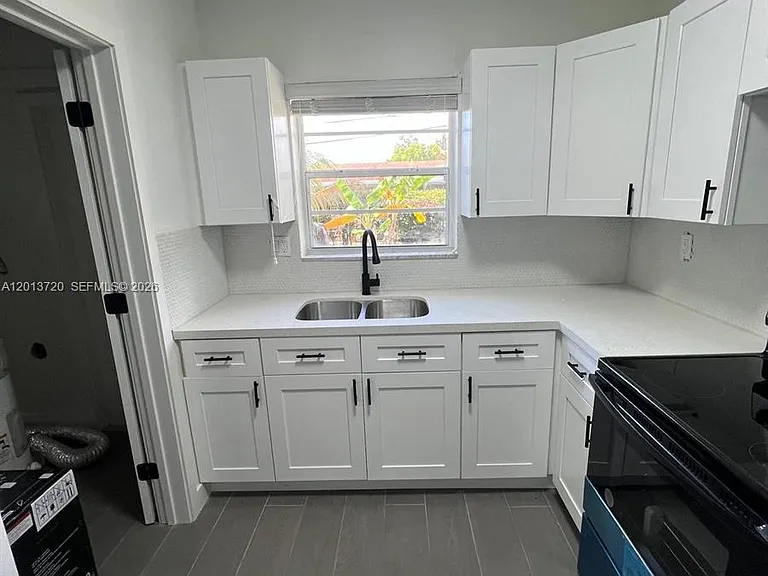 2640 NE 215th St #2640 — Photo 6