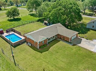 936 N McCratic Rd, Lincoln, AR 72744