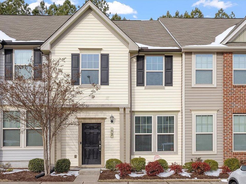 1st image of 52 Holly Berry Ln