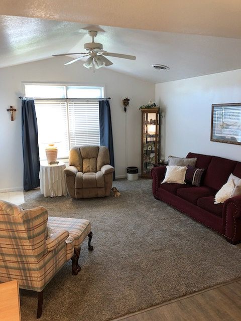 1st image of 704 Heritage Dr