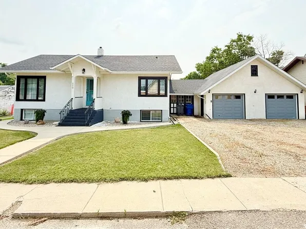 220 Souris STREET, Yellow Grass, SK S0G 5J0