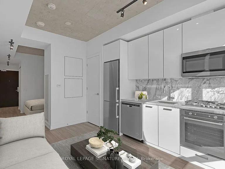 458 Richmond St W #1605 — Photo 2