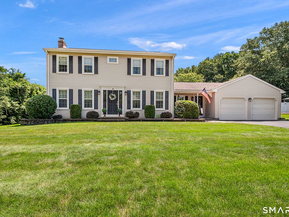 1st image of 9 Kelly Drive