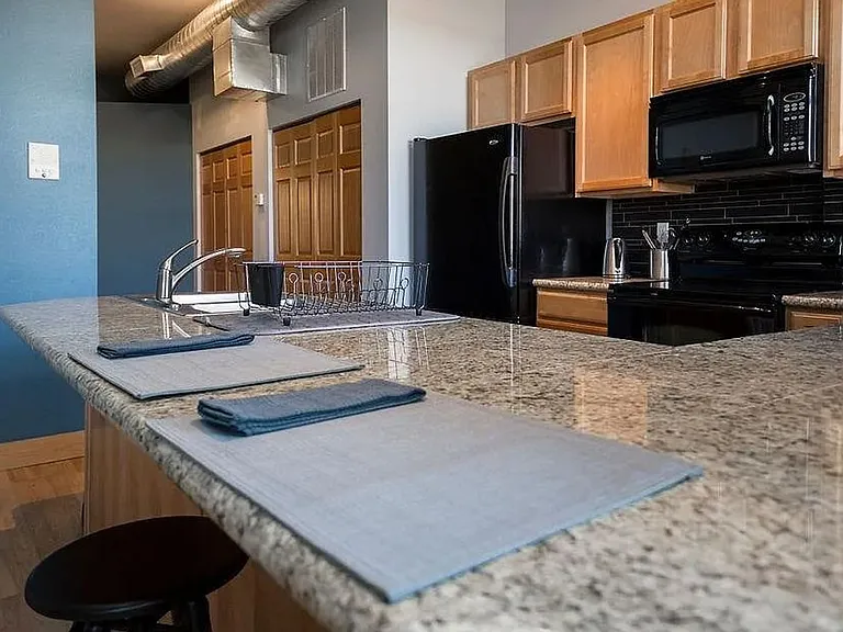 200 S College Ave #204 — Photo 8
