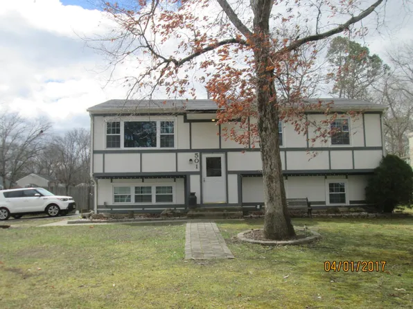 501 Hemlock La, Manchester, NJ 08759