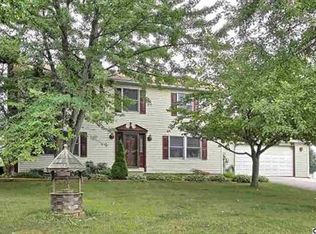 64 Crestview Dr, East Berlin, PA 17316