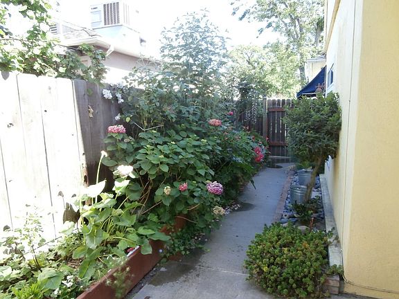 3rd image of 141 W McKenzie Ave