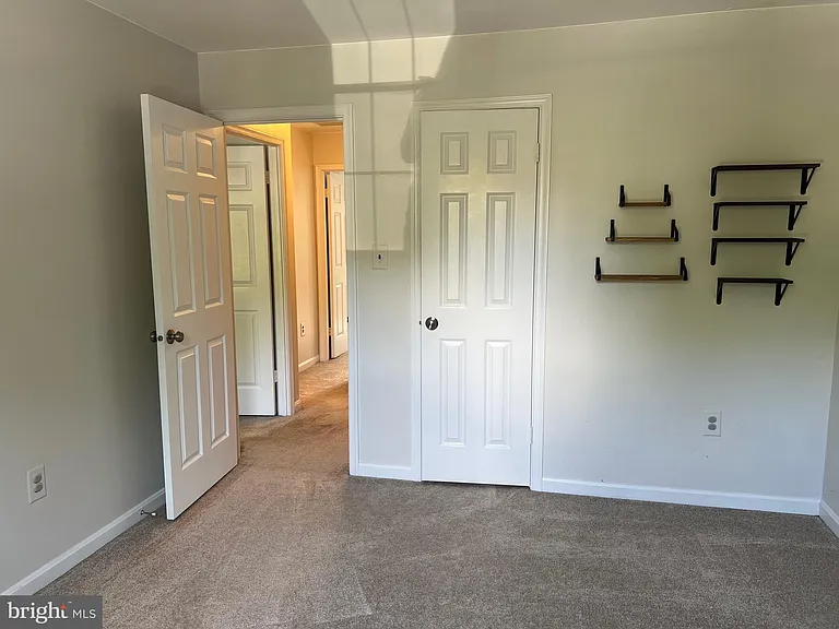7384 Jiri Woods Ct — Photo 27