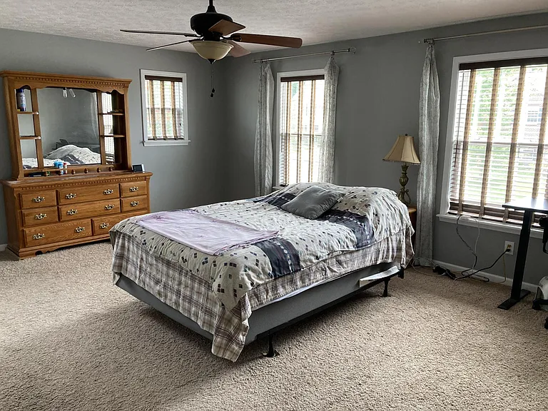 205 S Rockwood Crescent Ct — Photo 9