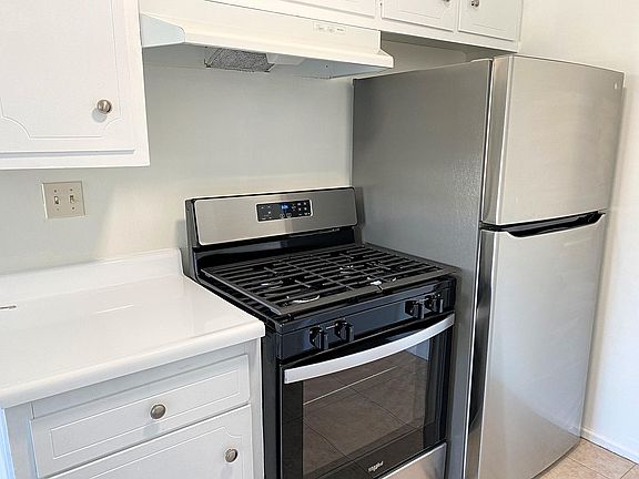 5th image of 2025 Sepulveda Blvd APT 9