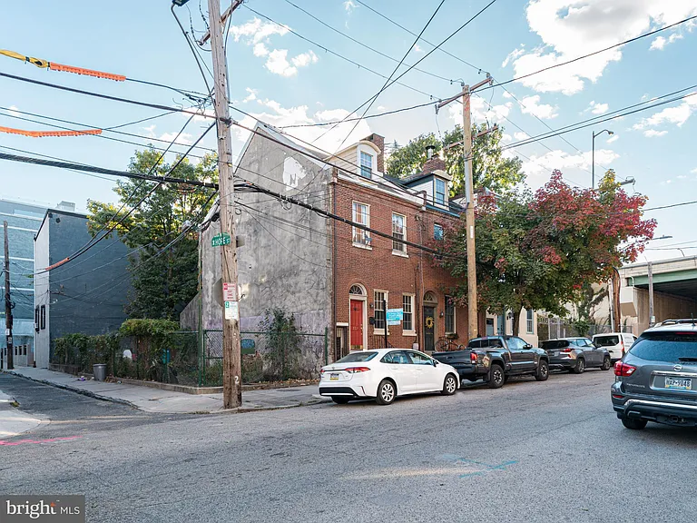 112 Fairmount Ave — Photo 25