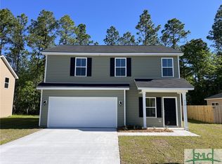 716 Mill Creek Cir, Hinesville, GA 31313
