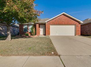 5121 Senator Dr, Fort Worth, TX 76244