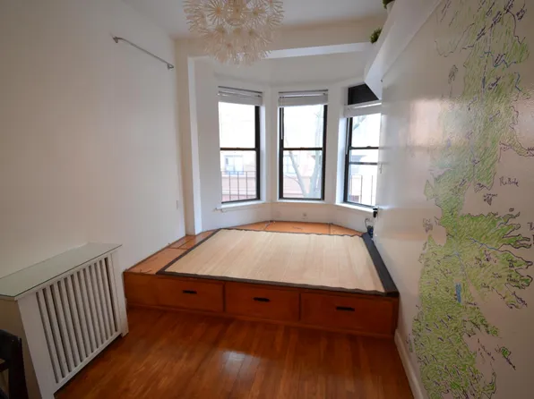40 Saint Botolph St, Boston, MA