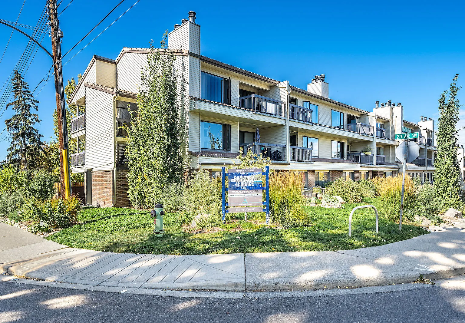 Bankview Terrace — Photo 3