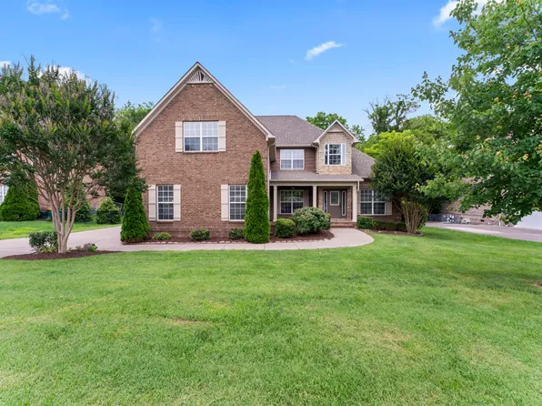 1002 Glessner Dr, Spring Hill, TN 37174