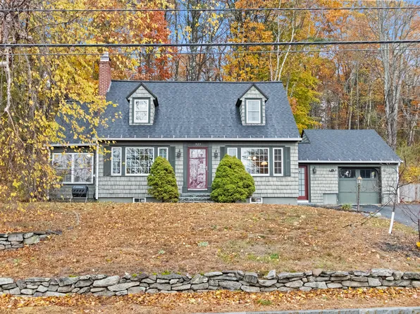 325 Lake Street, Auburn, ME 04210