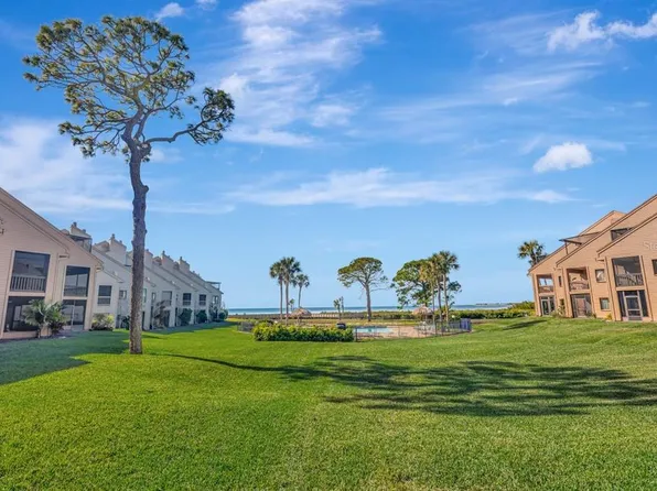 341 WINDRUSH LOOP #341, TARPON SPRINGS, FL 34689