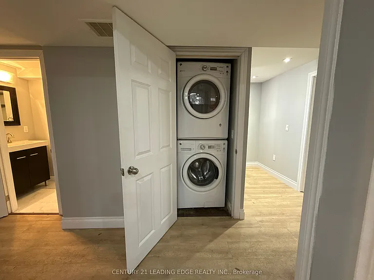 303 Wilson Rd N — Photo 19