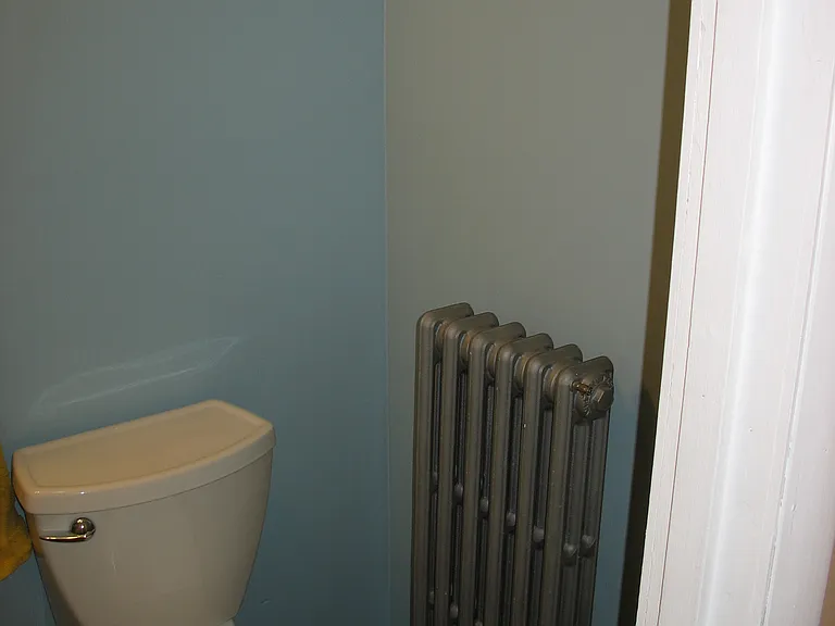 404 2nd St #1 — Photo 13